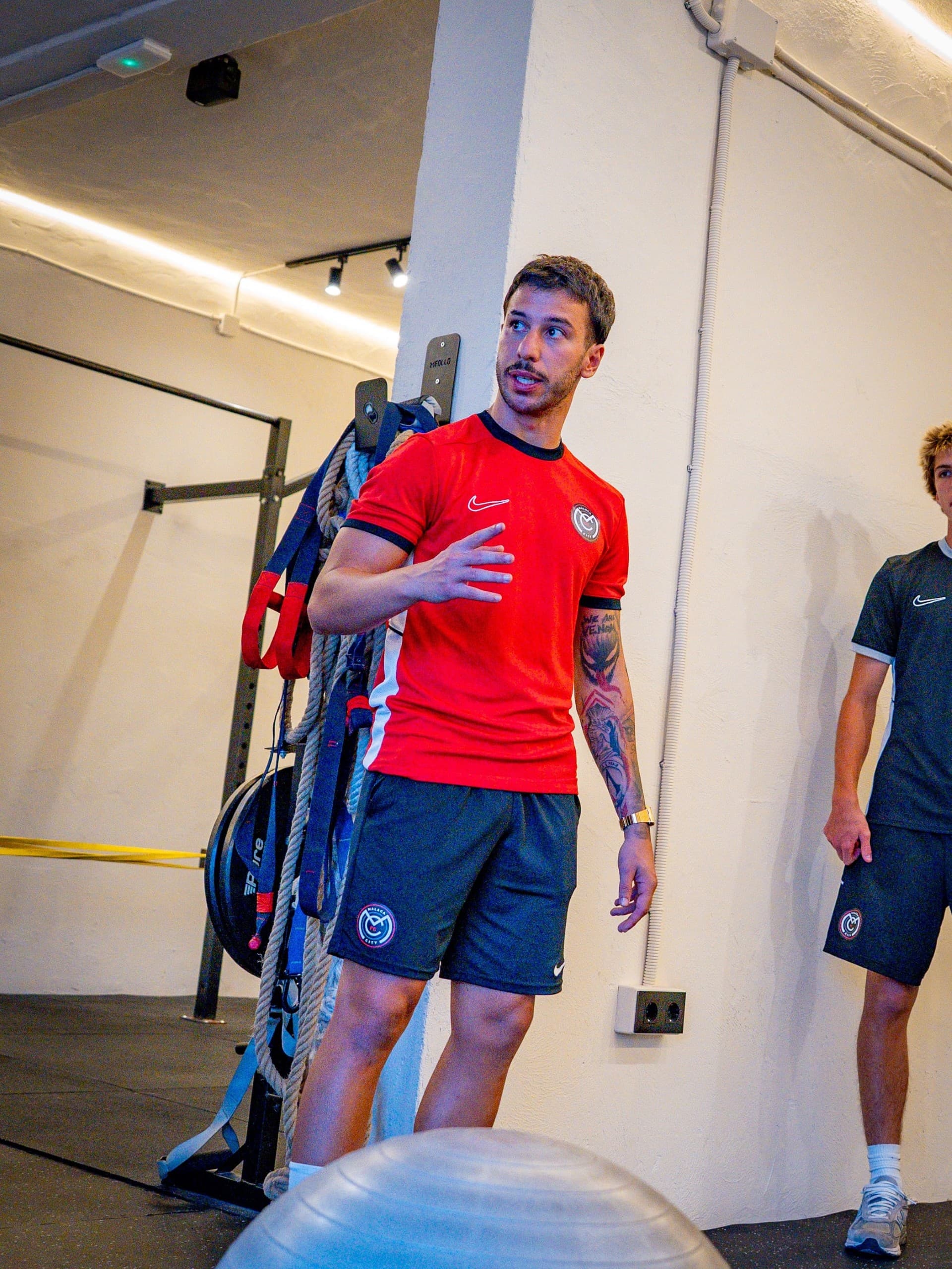 Coach presenting the Speed Pro training method
